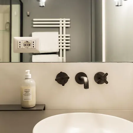 Apartament Elegance And Charm In Splendid Via Giulia Rzym